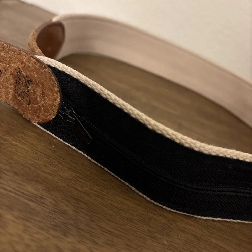 Eagle Creek Canvas Leather Belt Women's S‎ Made In USA Travel Hidden Zip Pocket